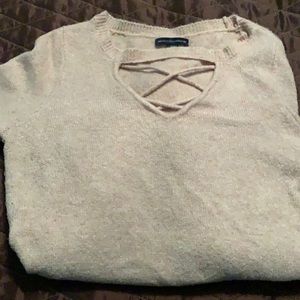 American Eagle Pale Pink long sleeve sweater